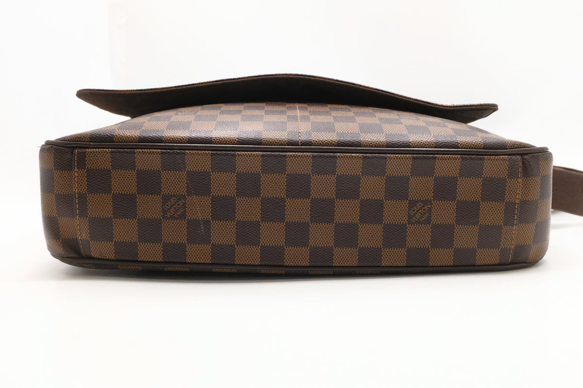 Louis Vuitton Shelton GM in Damier Ebene Canvas