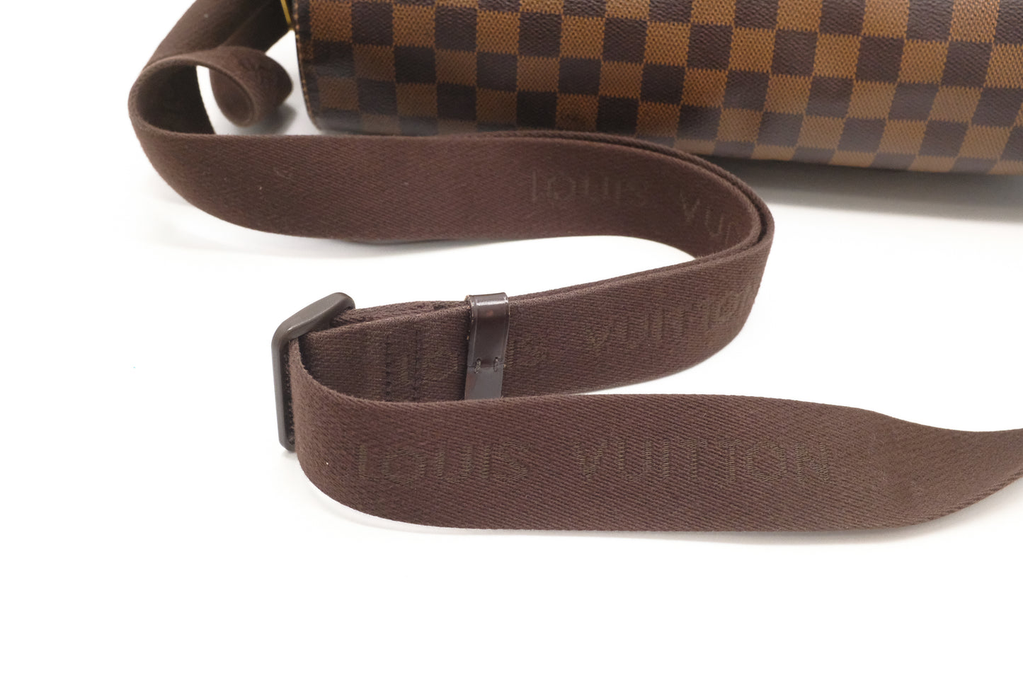 Louis Vuitton Shelton GM in Damier Ebene Canvas