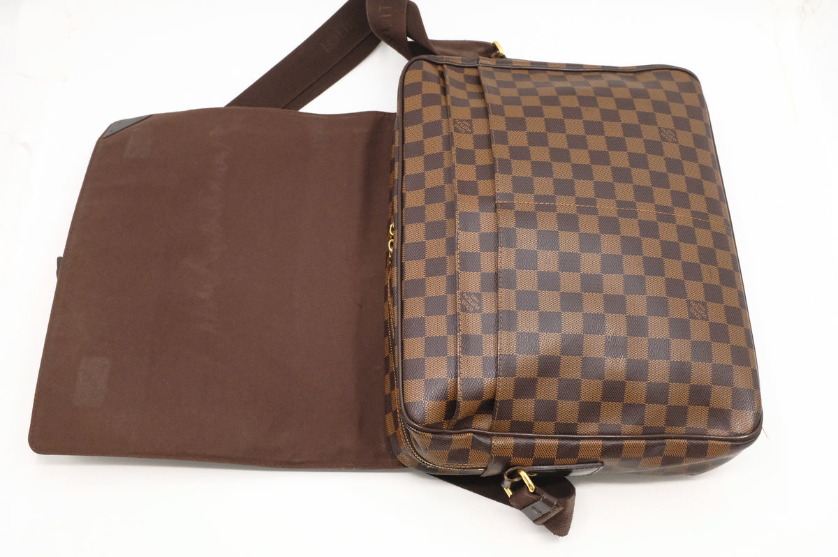 Louis Vuitton Shelton GM in Damier Ebene Canvas