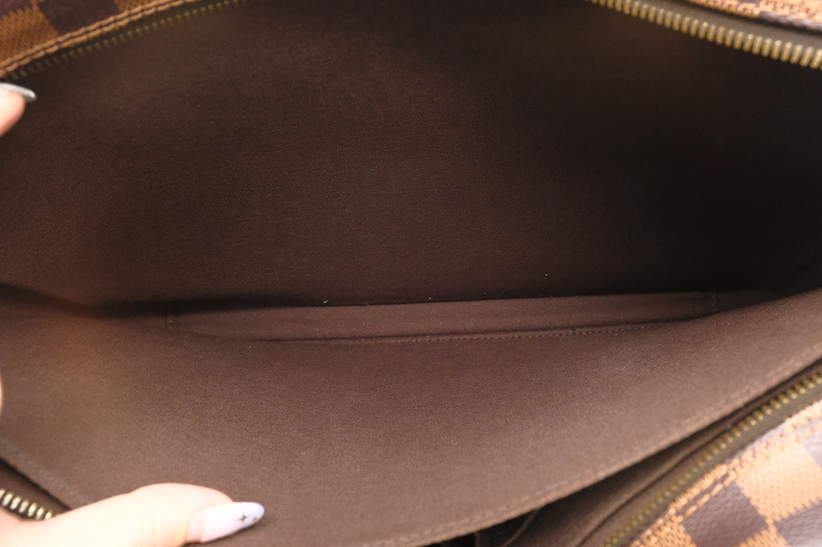 Louis Vuitton Shelton GM in Damier Ebene Canvas