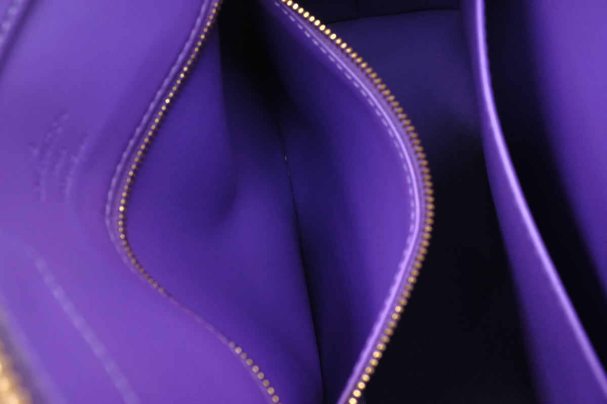 Louis Vuitton Houston in Purple Vernis Leather