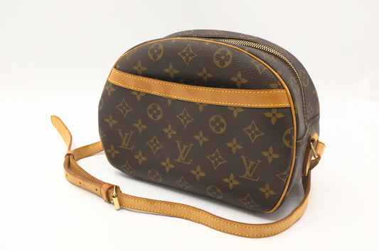 Louis Vuitton Blois in Monogram Canvas