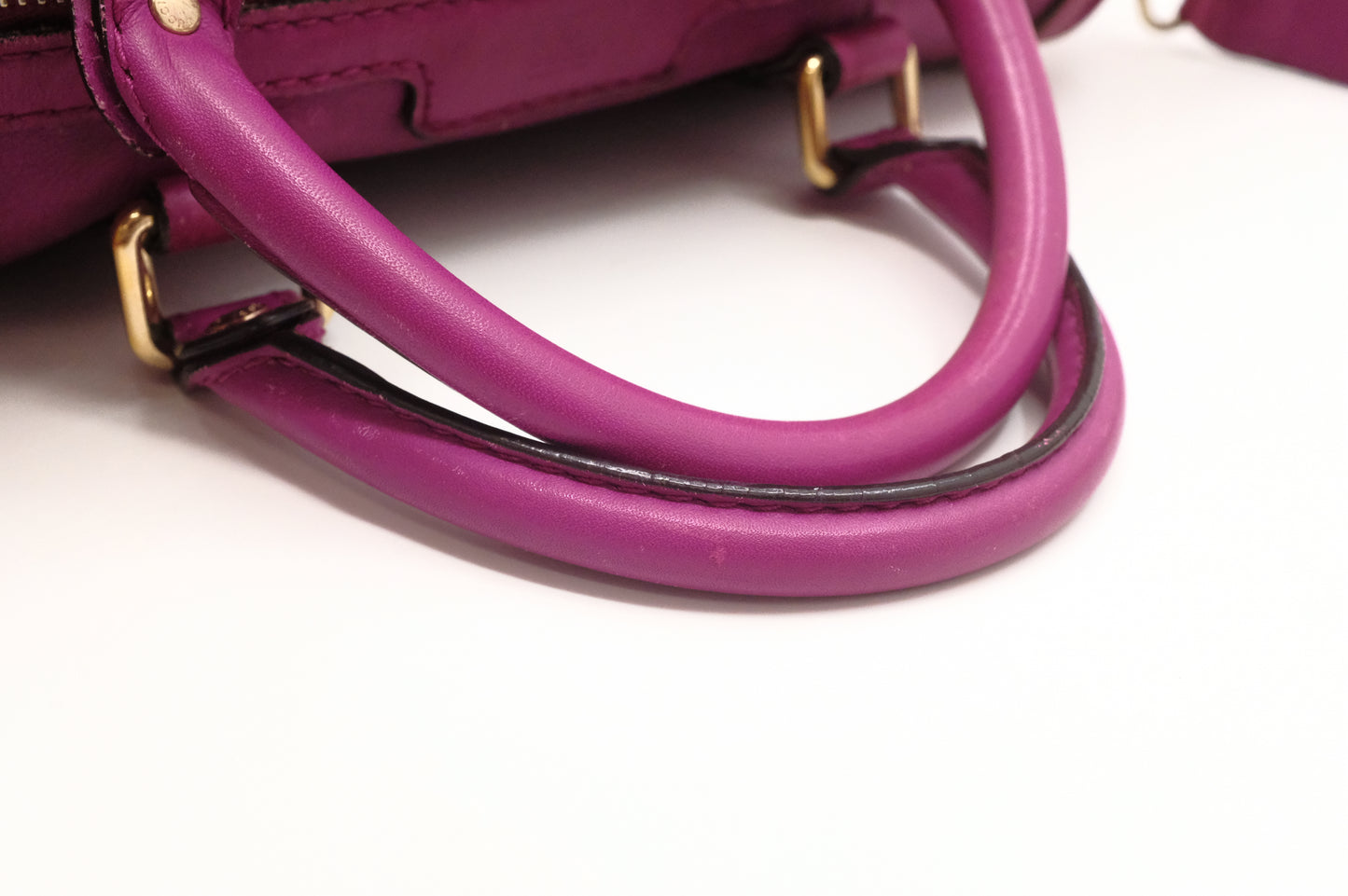 Gucci 2-Way Boston Bag in Magenta Leather
