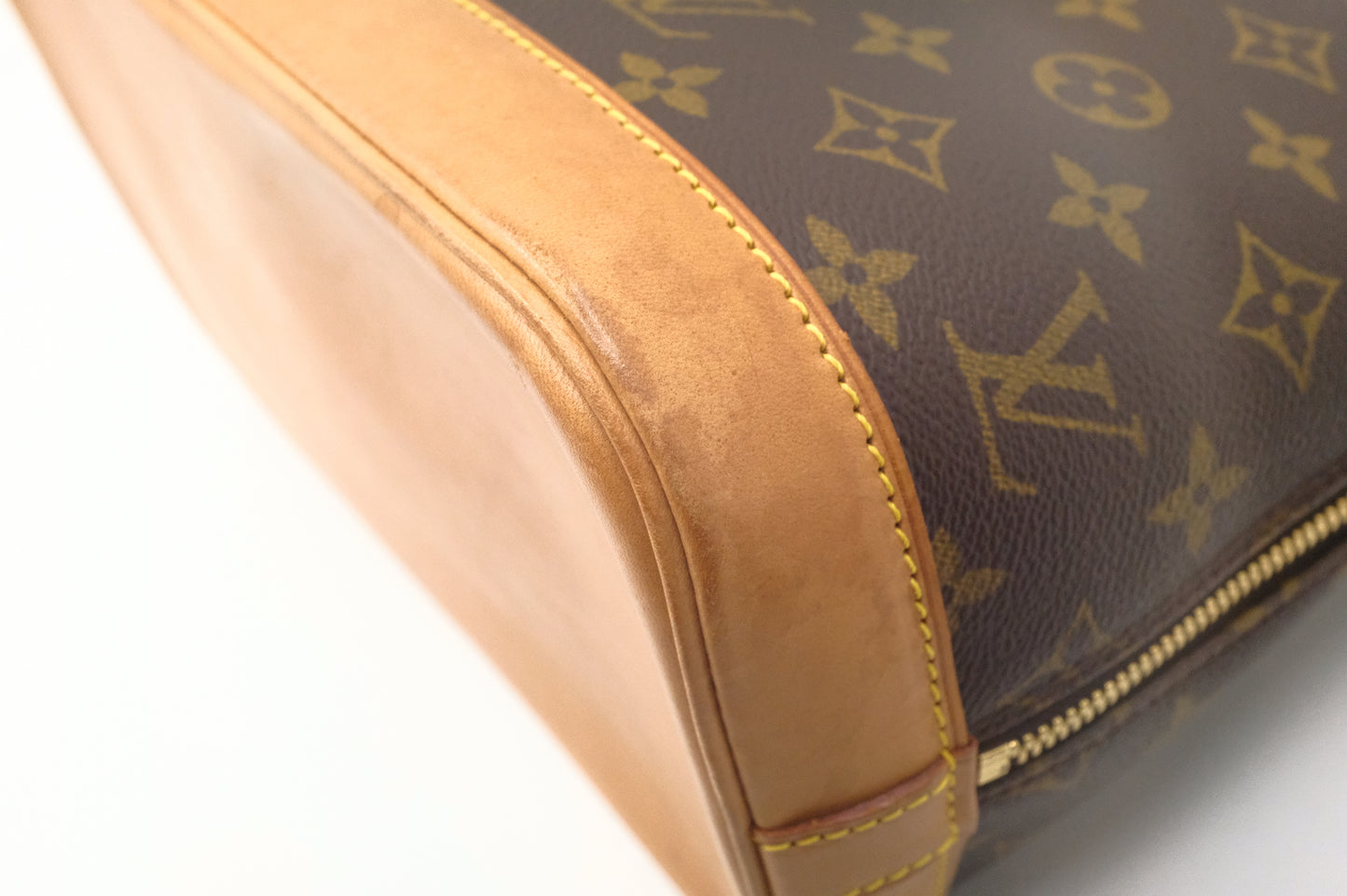 Louis Vuitton Alma in Monogram Canvas