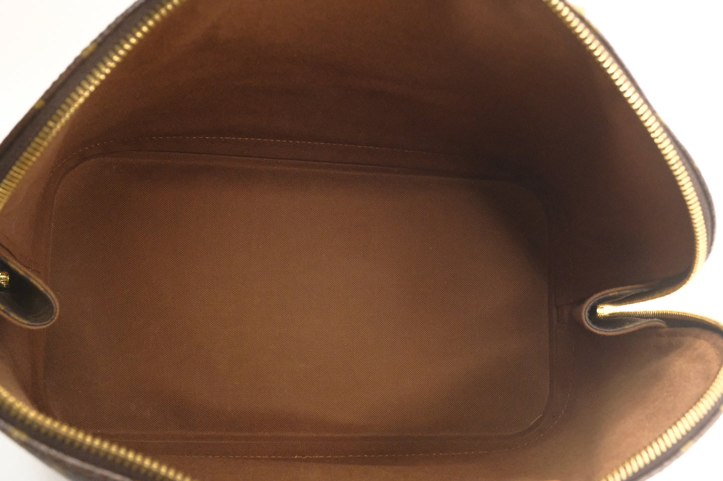 Louis Vuitton Alma in Monogram Canvas