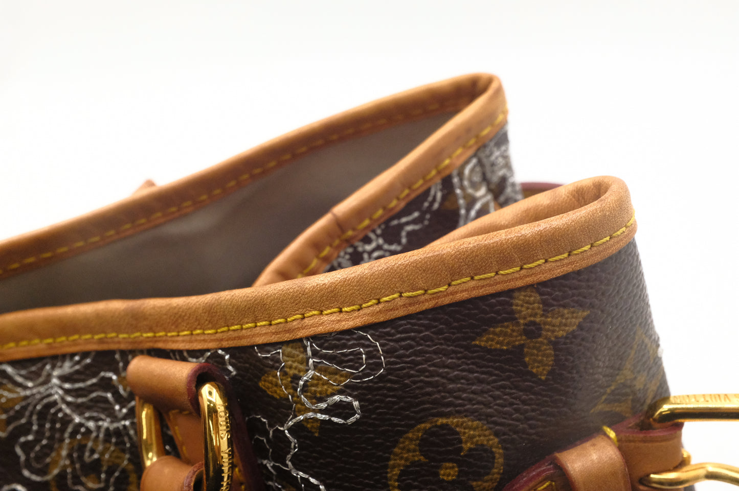 Louis Vuitton Batignolles Horizontal in Dentelle Monogram Canvas
