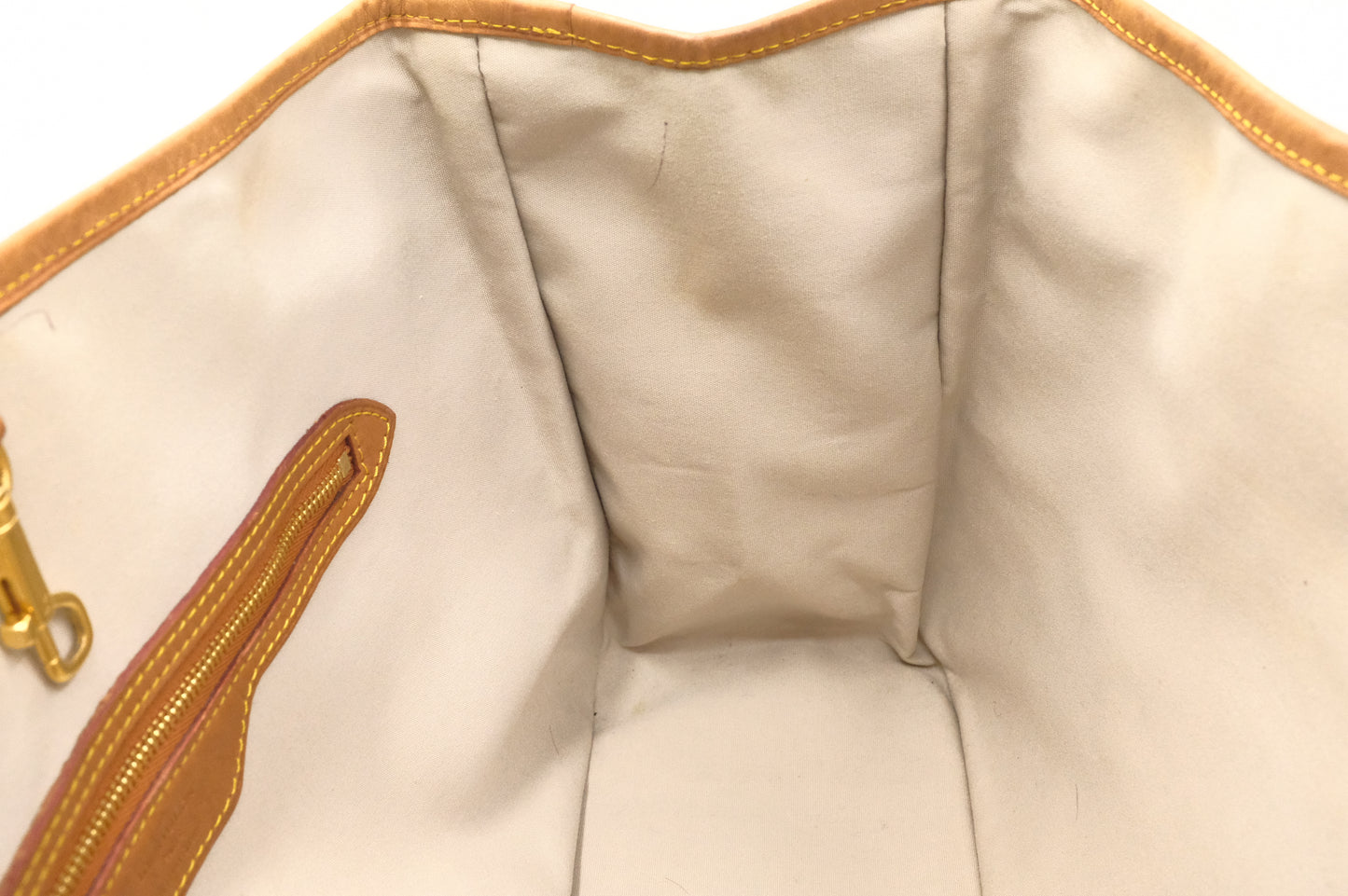 Louis Vuitton Batignolles Horizontal in Dentelle Monogram Canvas