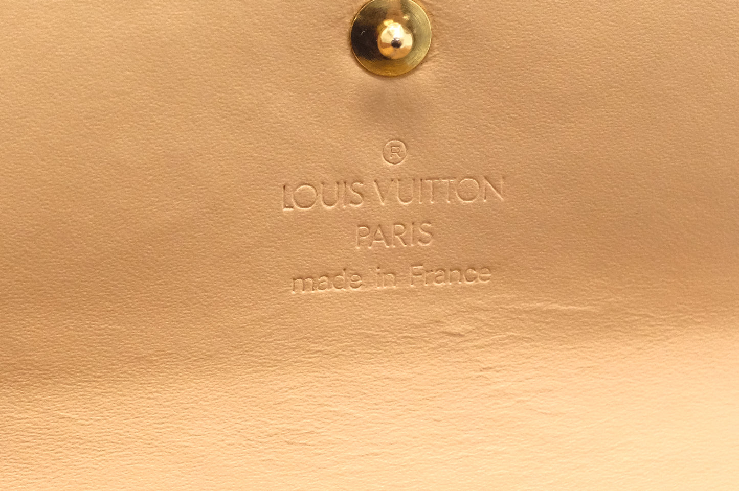 Louis Vuitton International Wallet in White Multicolor Canvas
