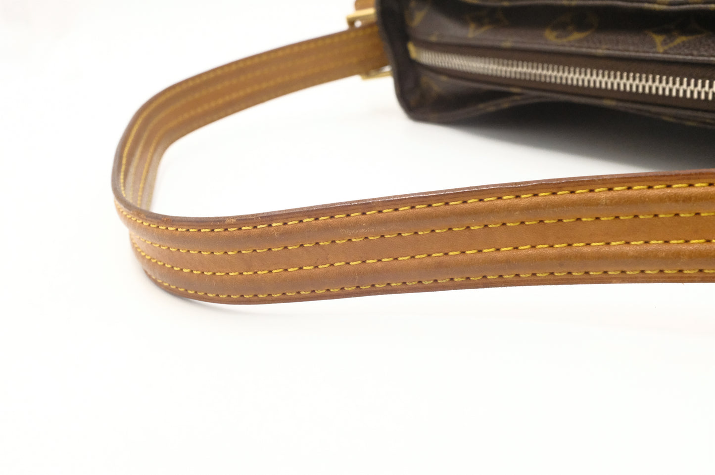 Louis Vuitton Vive Cite MM in Monogram Canvas