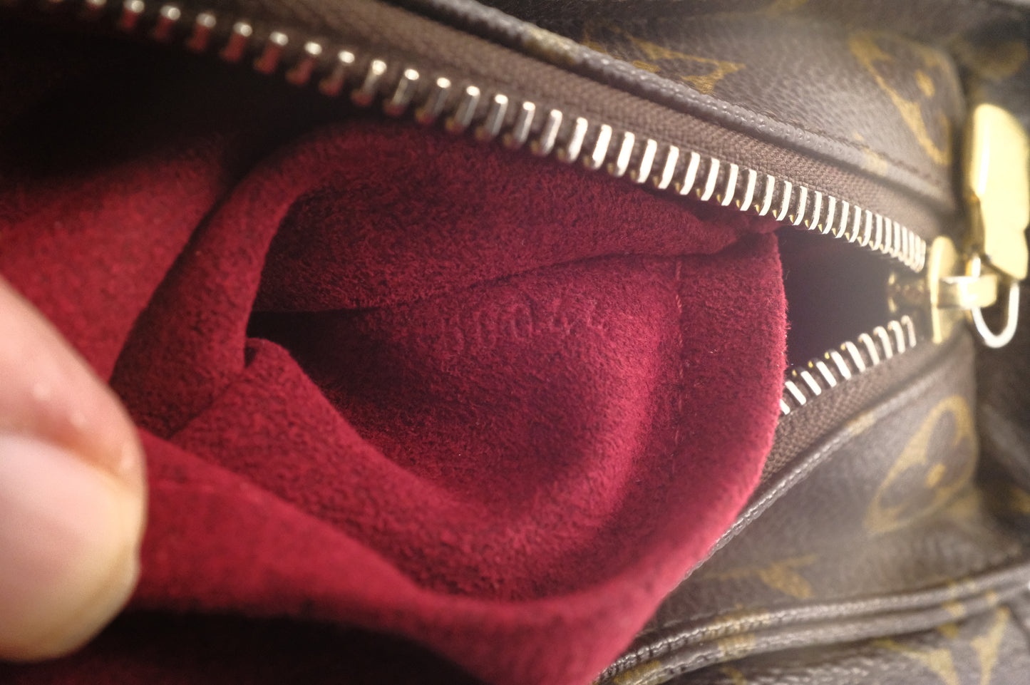 Louis Vuitton Vive Cite MM in Monogram Canvas