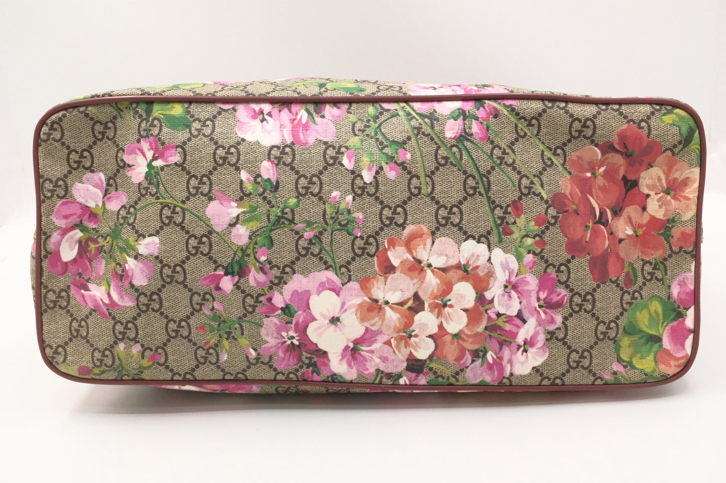 Gucci 2way Tote in GG Supreme Blooms Canvas