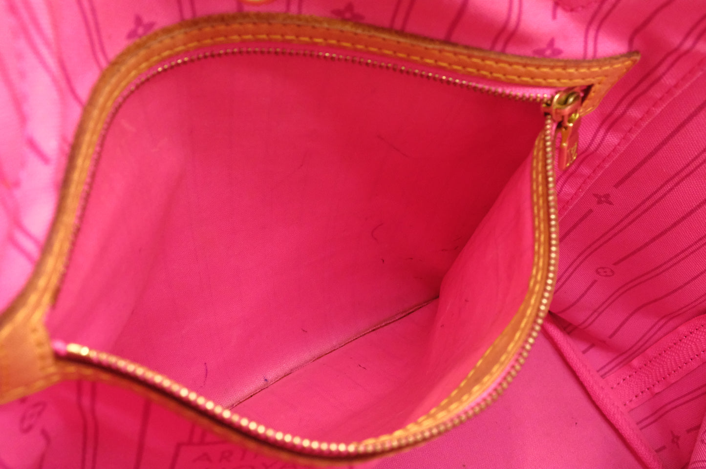 Louis Vuitton x Stephen Sprouse Neverfull MM in Roses Monogram Canvas