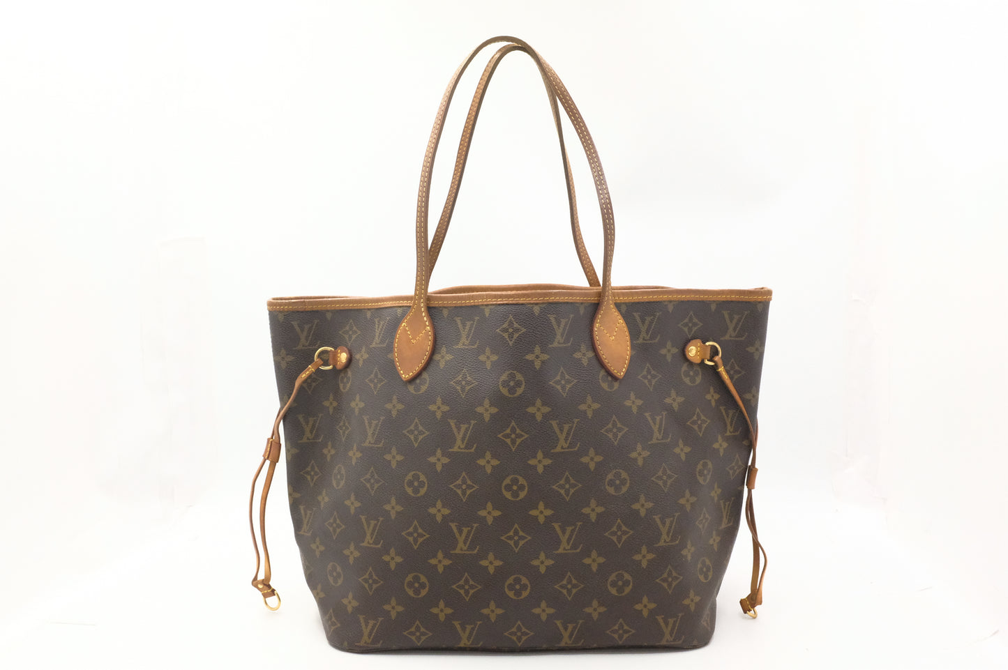 Louis Vuitton Neverfull MM in Monogram Canvas