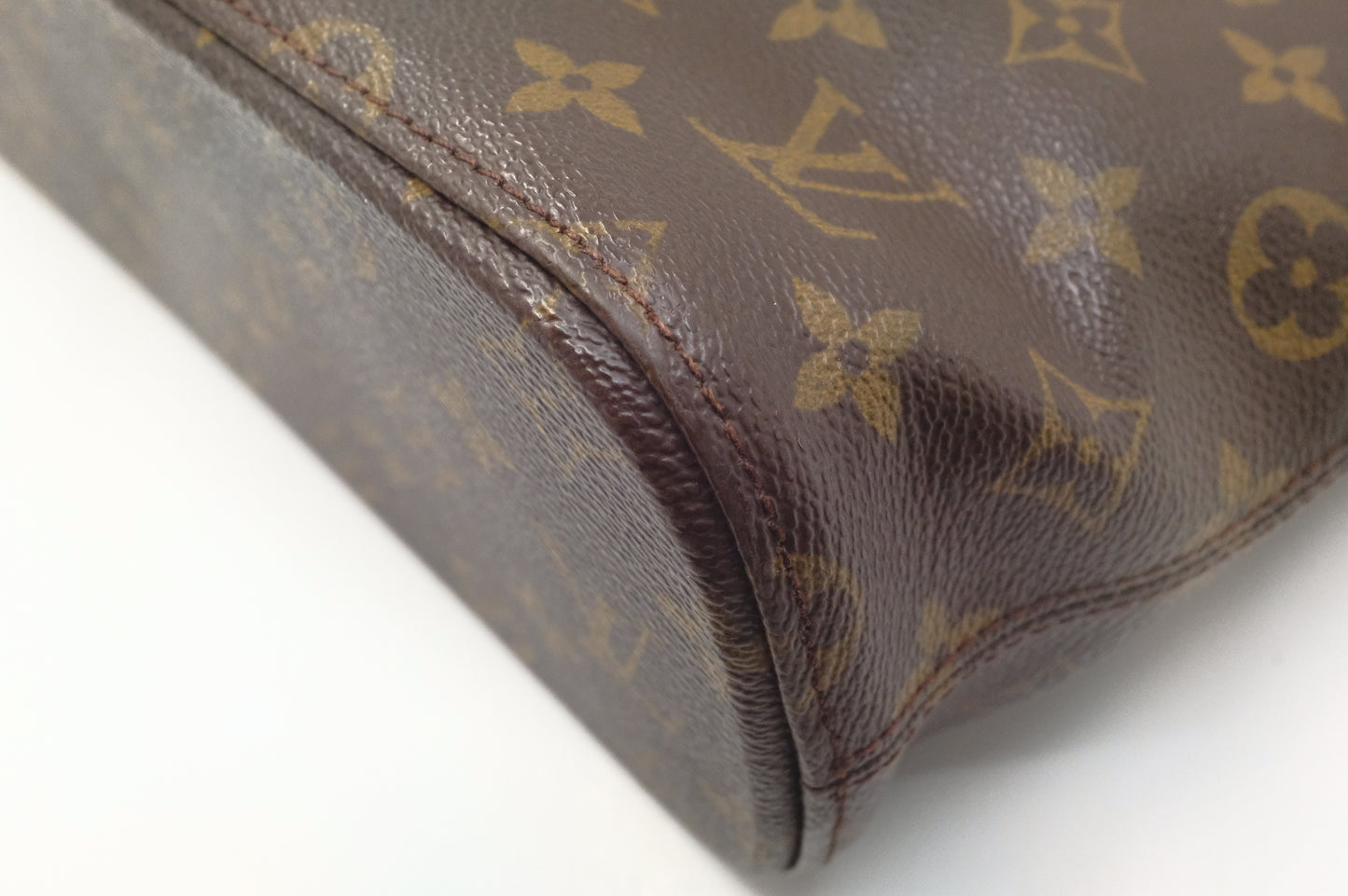 Louis Vuitton Vavin GM in Monogram Canvas