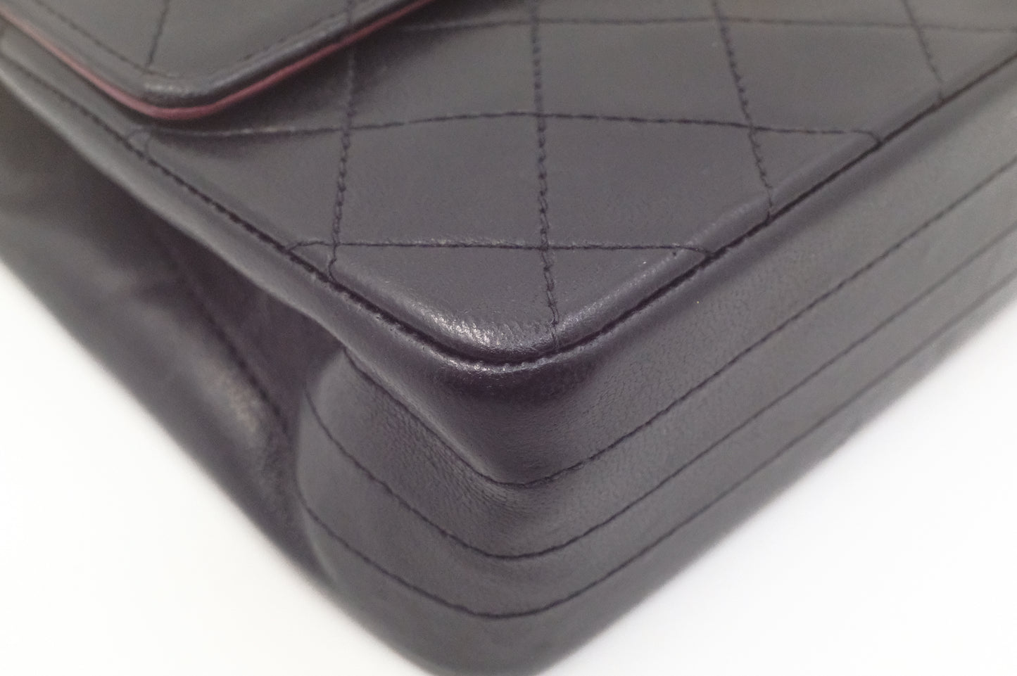 Chanel Circle Medium Single Flap in Black Mattelassé Leather