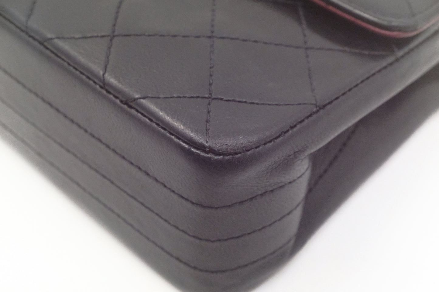 Chanel Circle Medium Single Flap in Black Mattelassé Leather