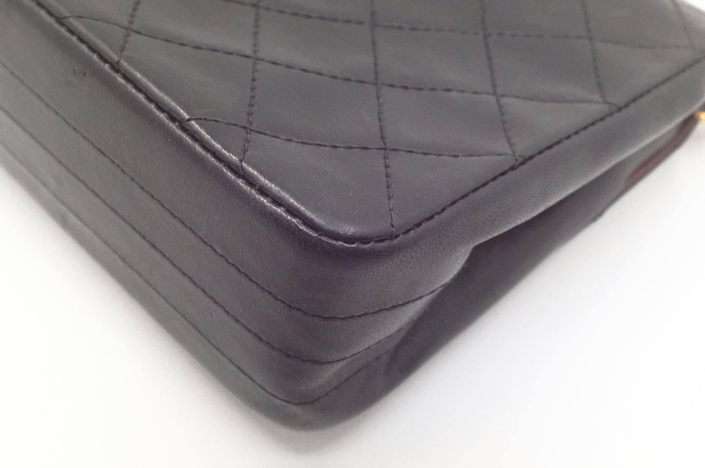 Chanel Circle Medium Single Flap in Black Mattelassé Leather
