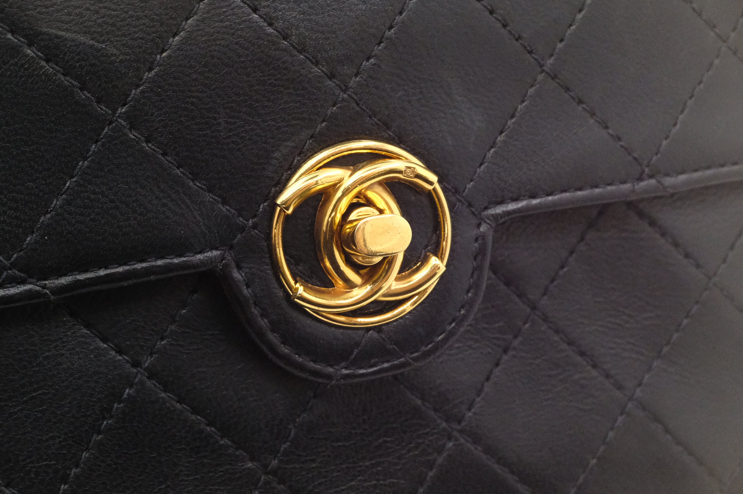 Chanel Circle Medium Single Flap in Black Mattelassé Leather