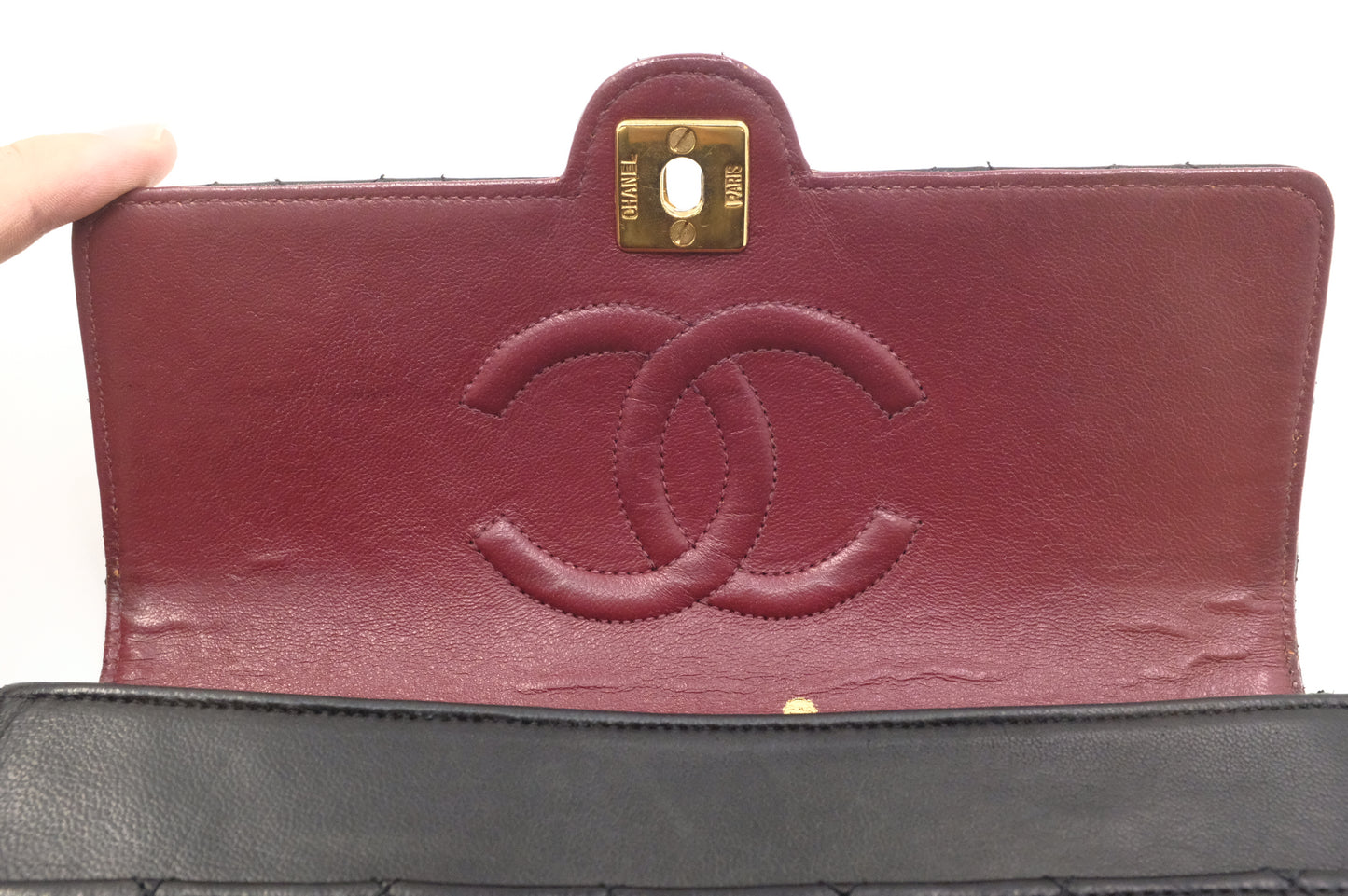 Chanel Circle Medium Single Flap in Black Mattelassé Leather