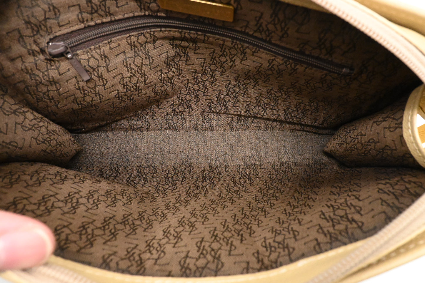 YSL Saint Laurent Clutch in Beige Leather