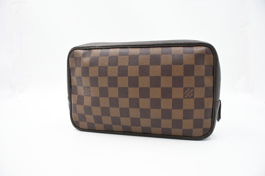 Louis Vuitton Trousse 25 in Damier Ebene Canvas