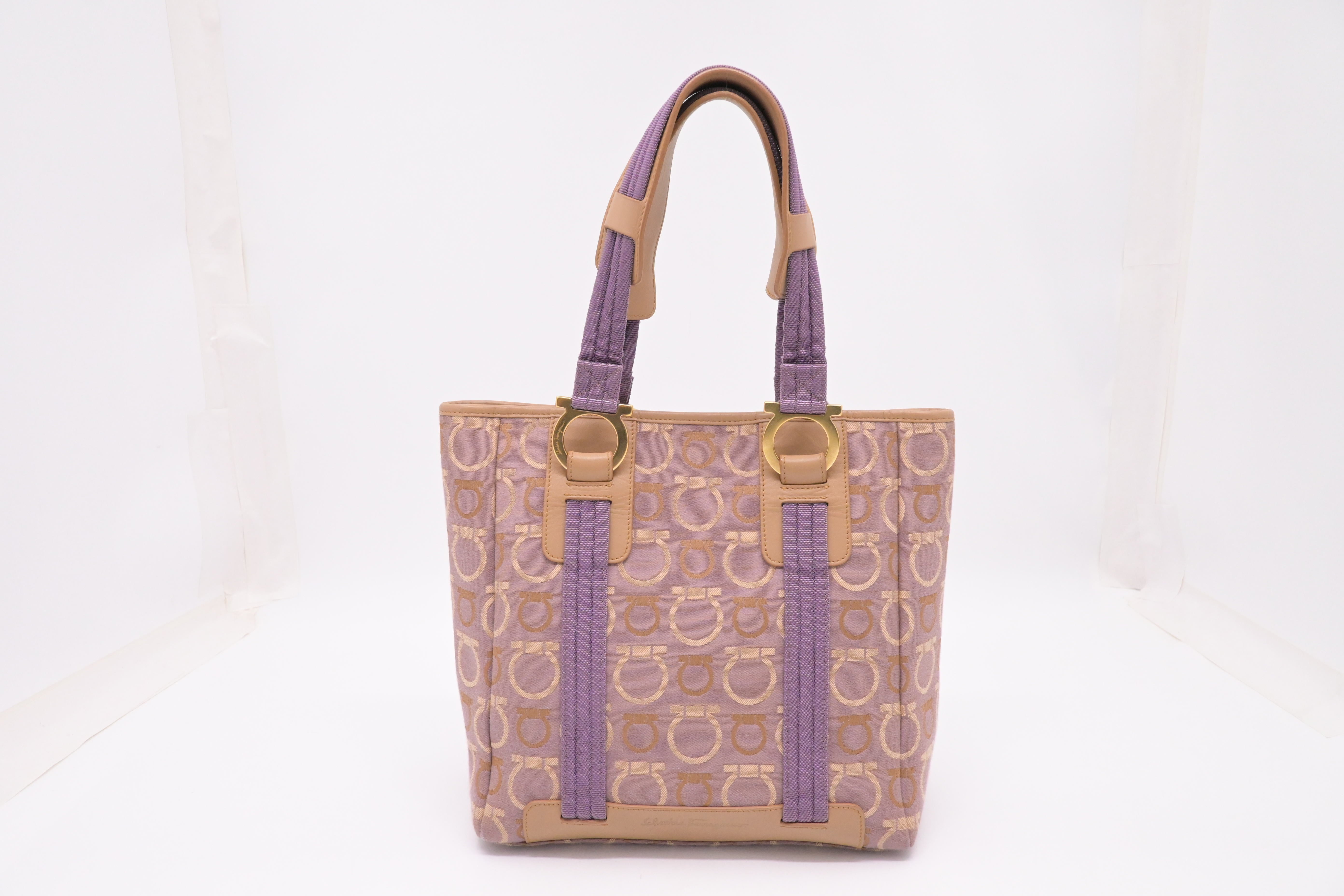Ferragamo Handbag in Purple Gancini Canvas – Weekly Lux Drop