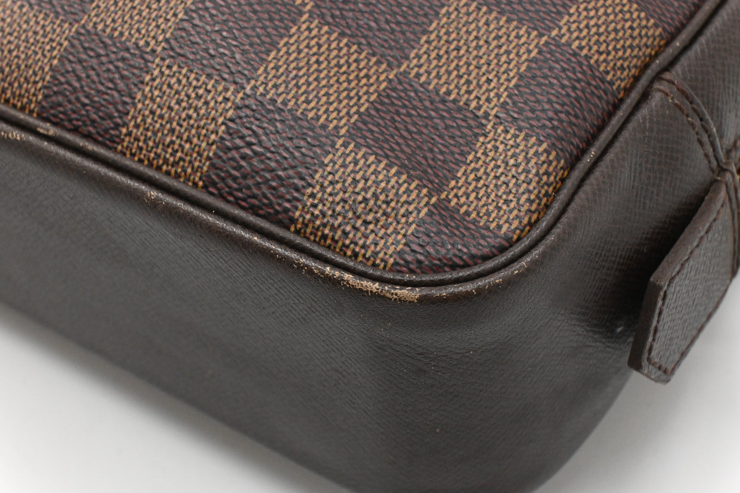 Louis Vuitton Trousse 25 in Damier Ebene Canvas