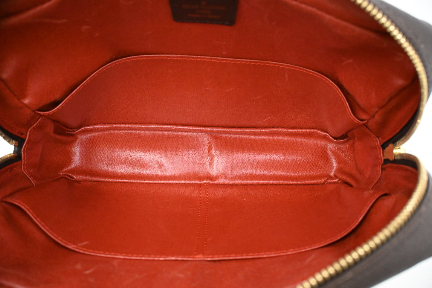 Louis Vuitton Trousse 25 in Damier Ebene Canvas