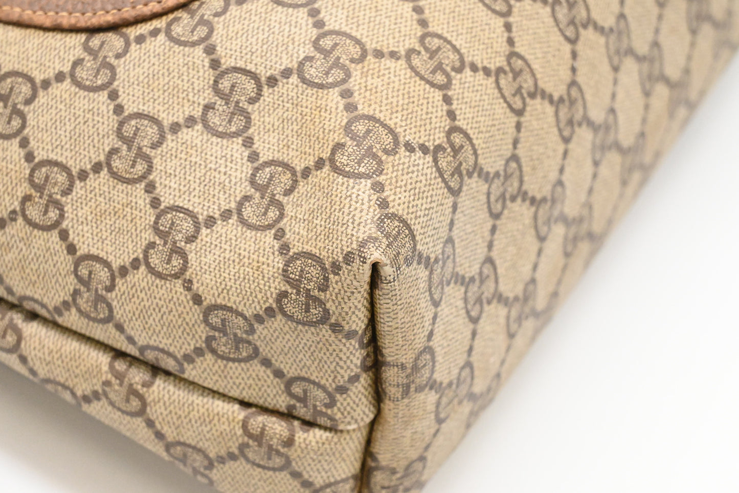 Gucci Tote Bag in GG Supreme Canvas