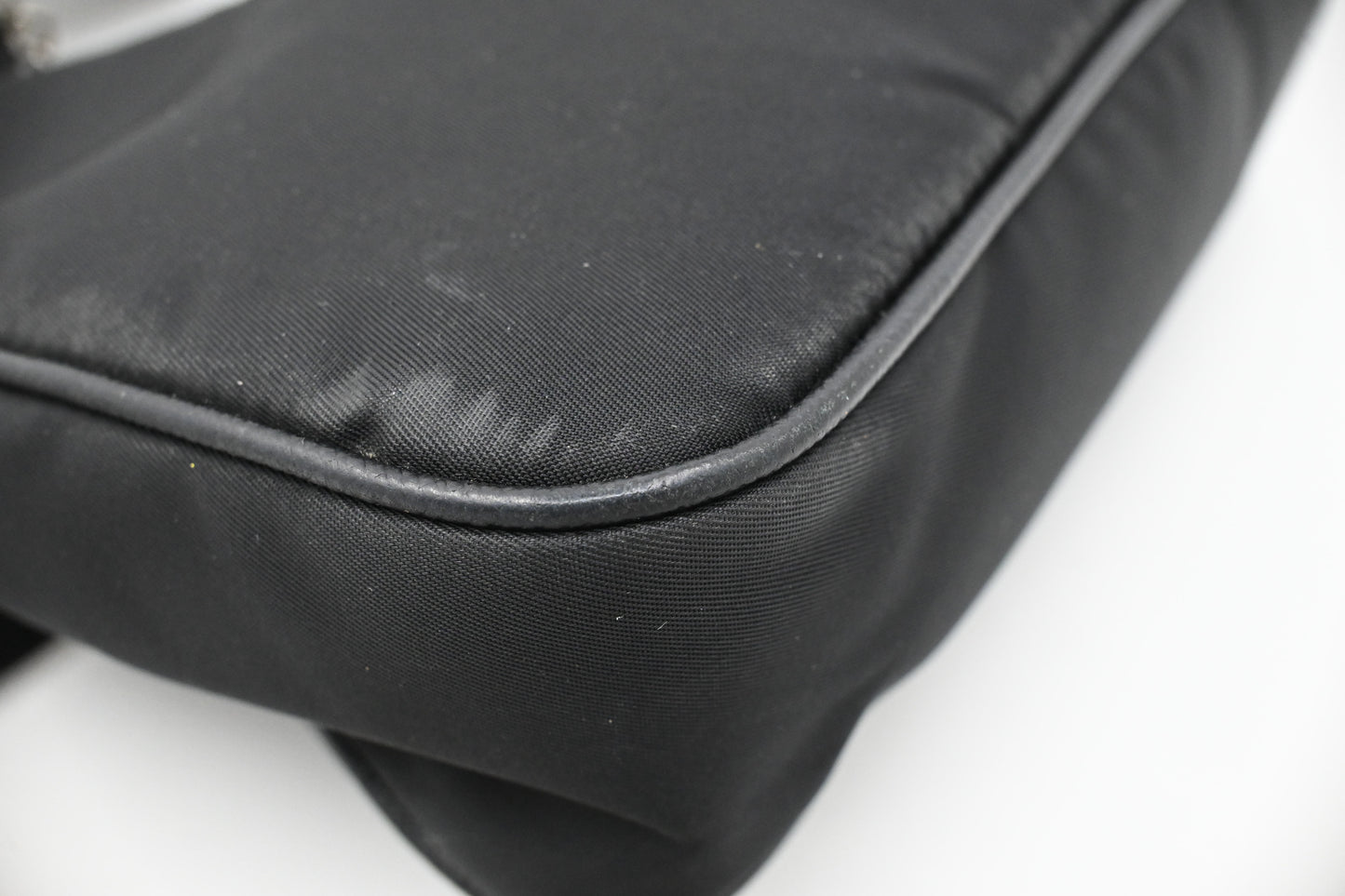 Prada Re-Edition 2005 in Black Nylon