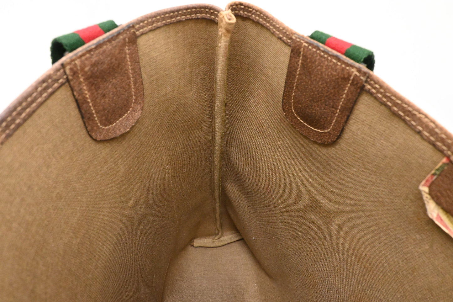 Gucci Tote Bag in GG Supreme Canvas