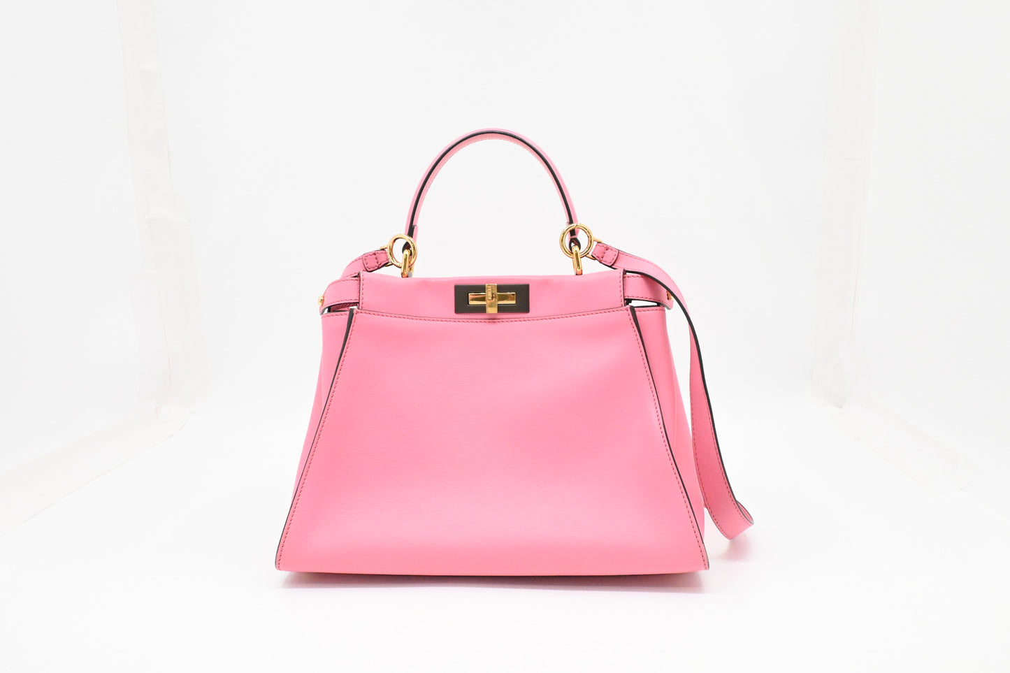 Fendi Medium Peekaboo in Pink Leather