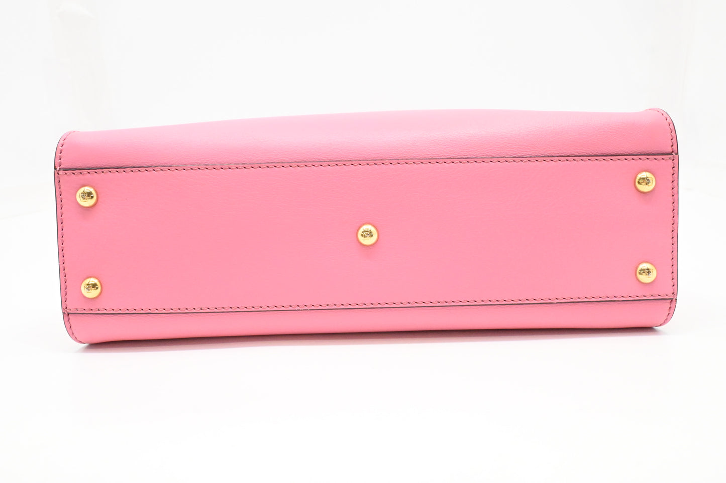 Fendi Medium Peekaboo in Pink Leather