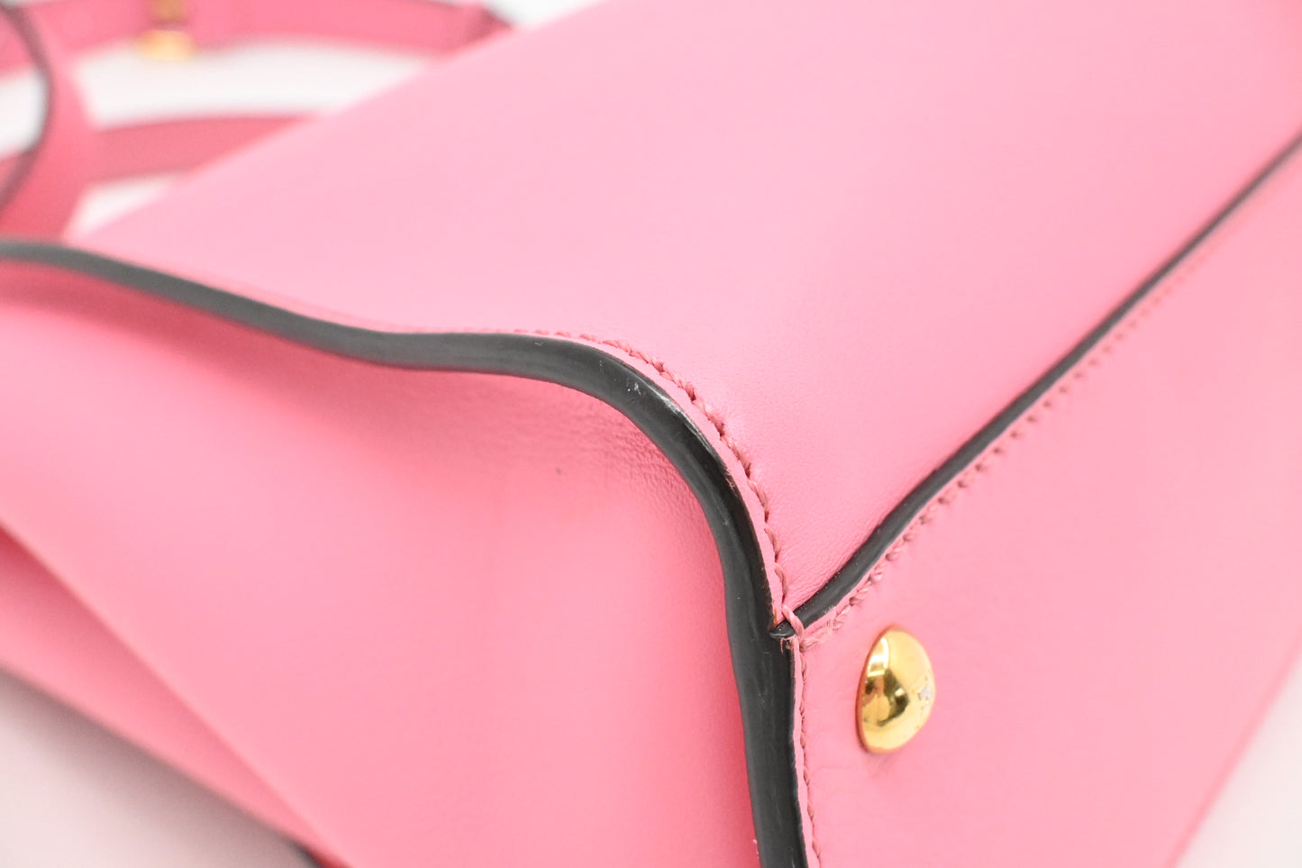 Fendi Medium Peekaboo in Pink Leather