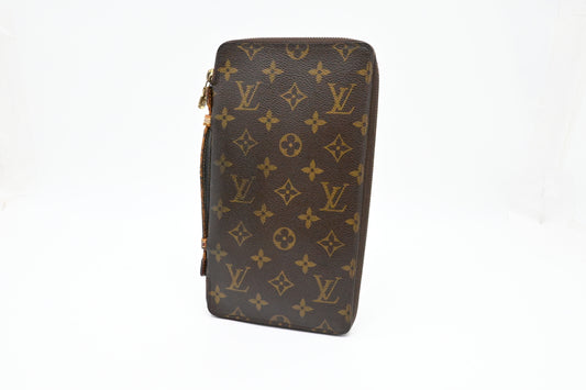 Louis Vuitton Organizer de Voyage in Monogram Canvas