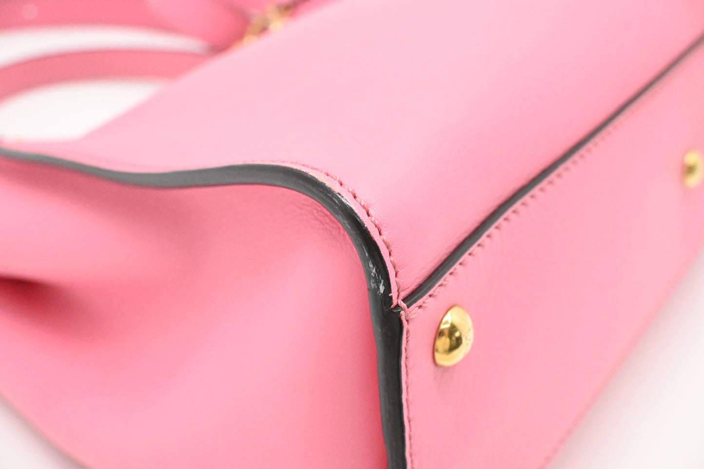 Fendi Medium Peekaboo in Pink Leather