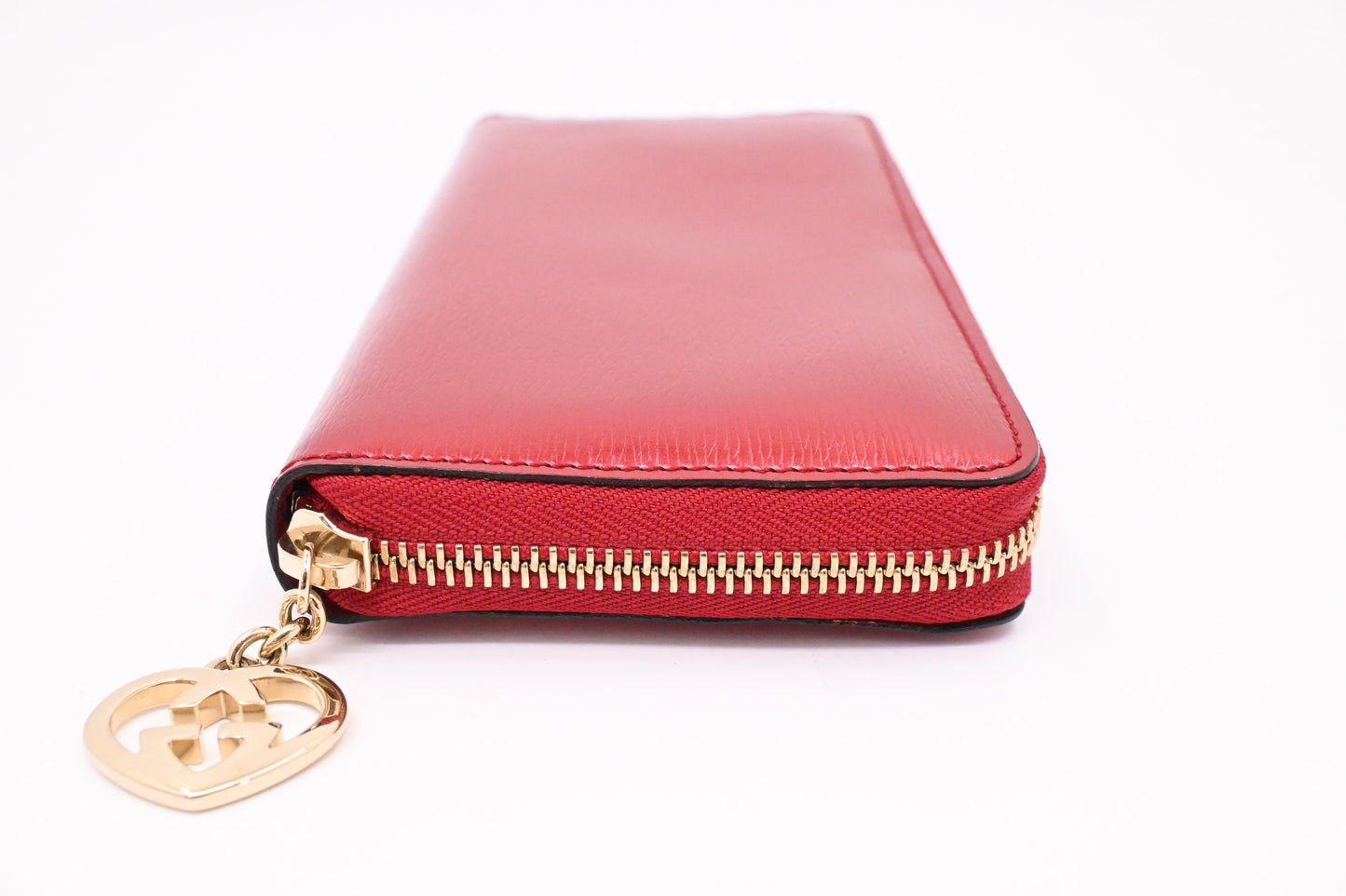Gucci Long Zippy Wallet in Red Leather