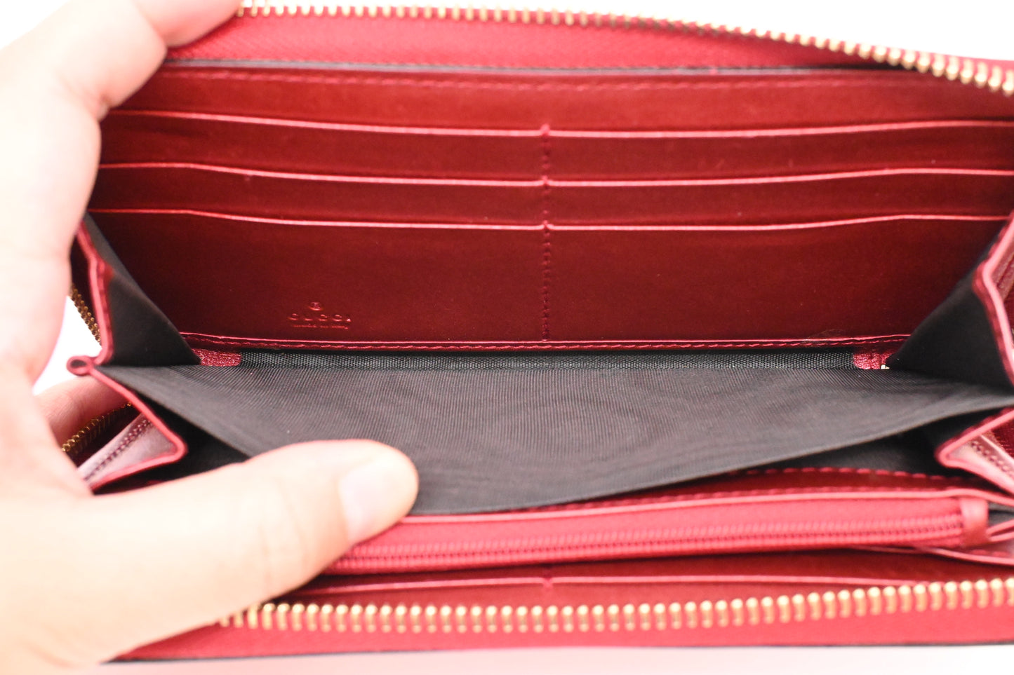 Gucci Long Zippy Wallet in Red Leather