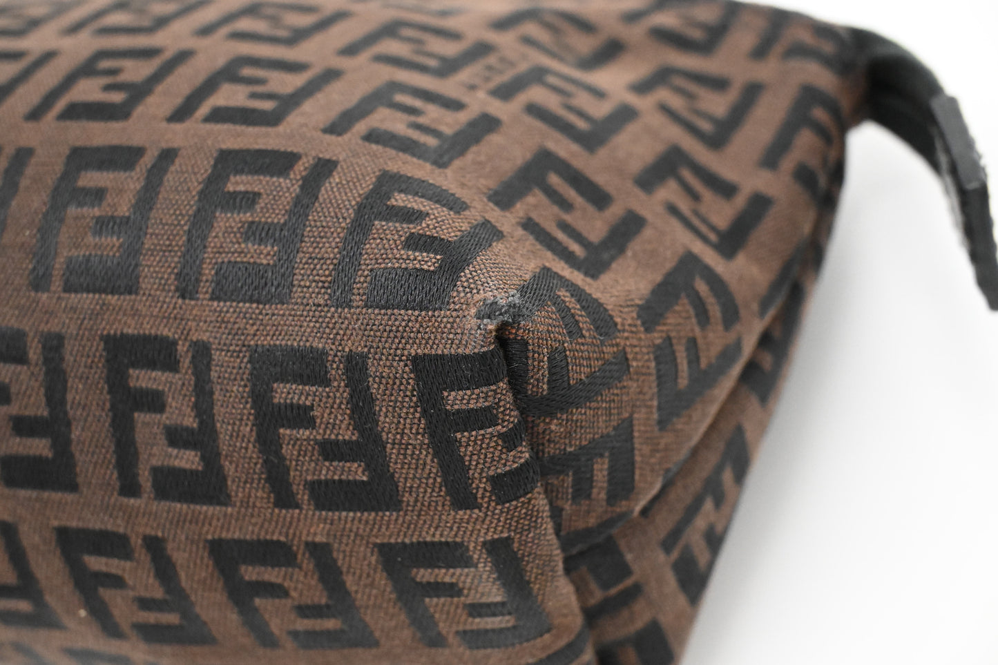 Fendi Pouch in Brown Zucchino Canvas