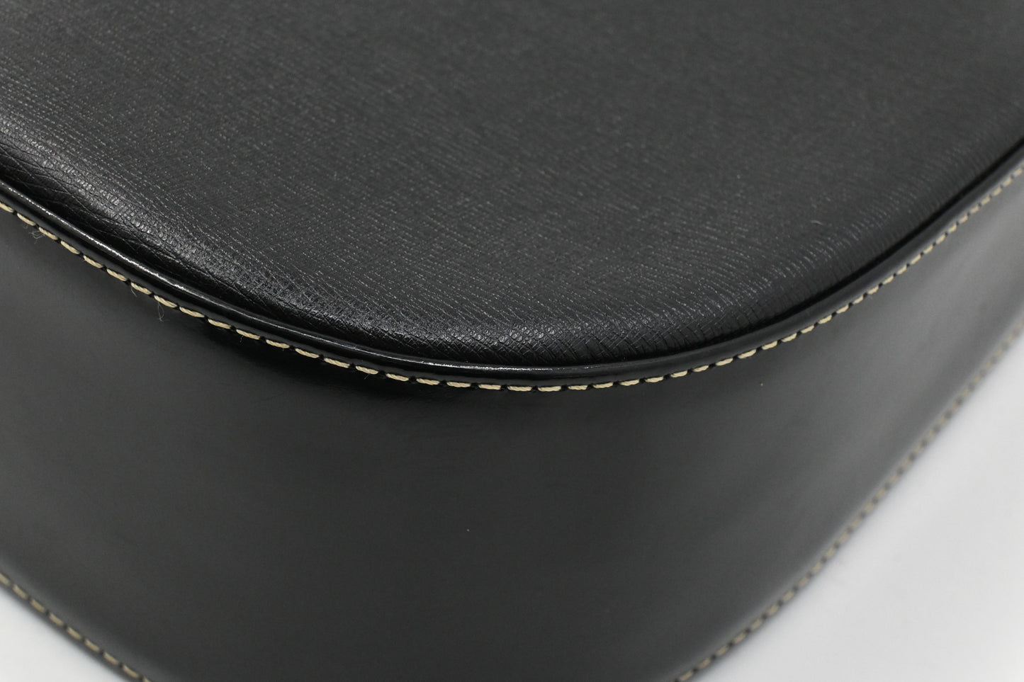 Burberry Shoulder Bag in Black Leather