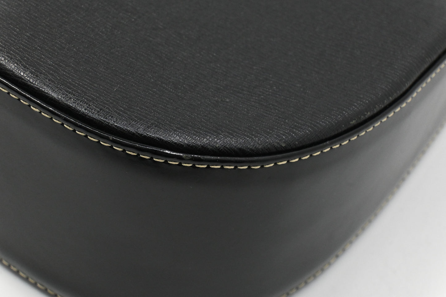 Burberry Shoulder Bag in Black Leather