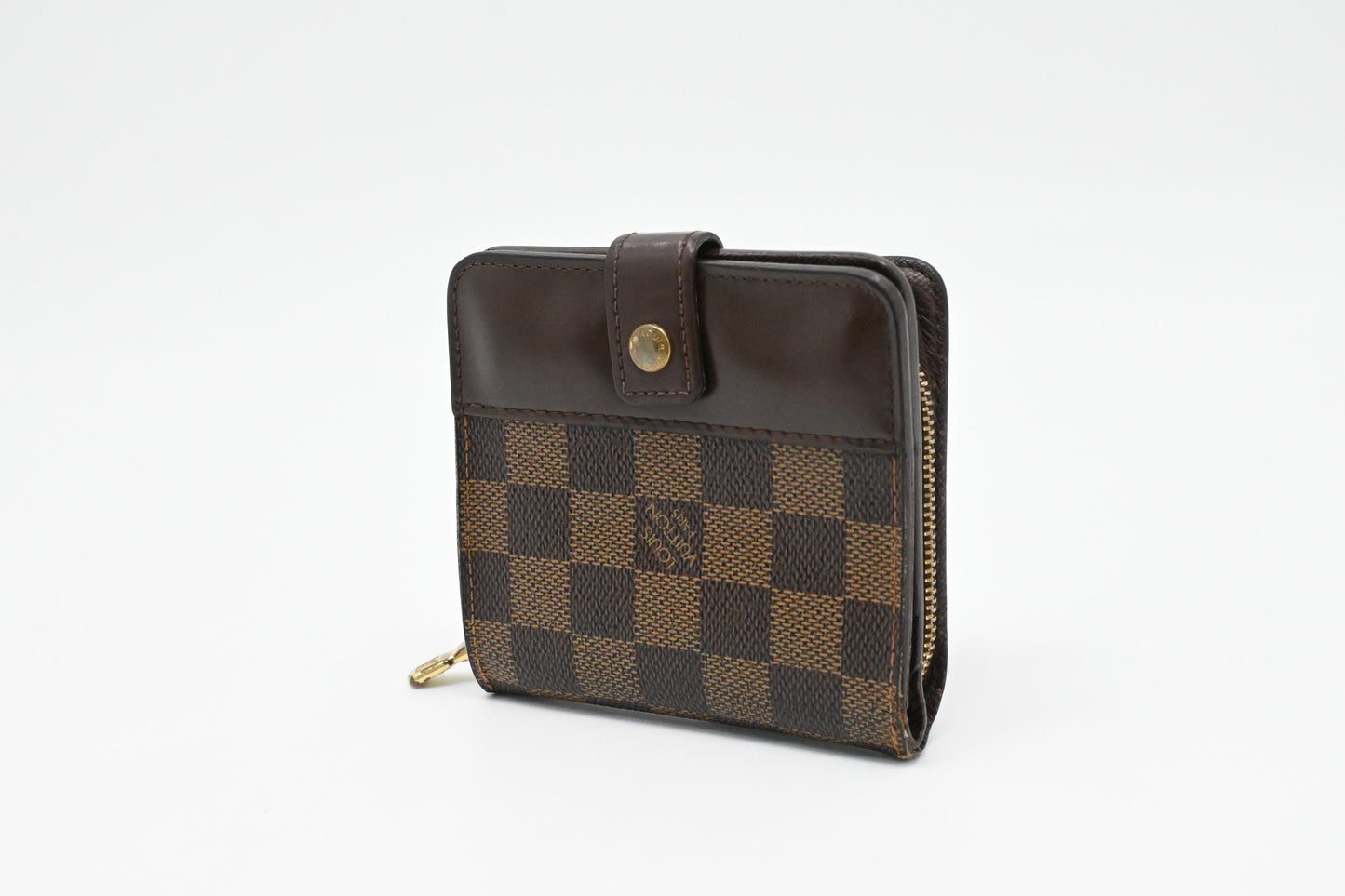 Louis Vuitton Compact Wallet in Damier Ebene Canvas