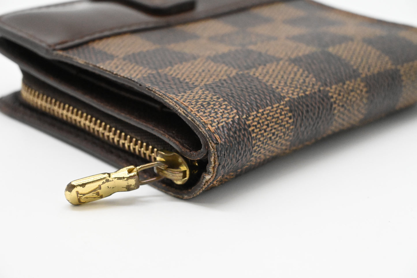 Louis Vuitton Compact Wallet in Damier Ebene Canvas