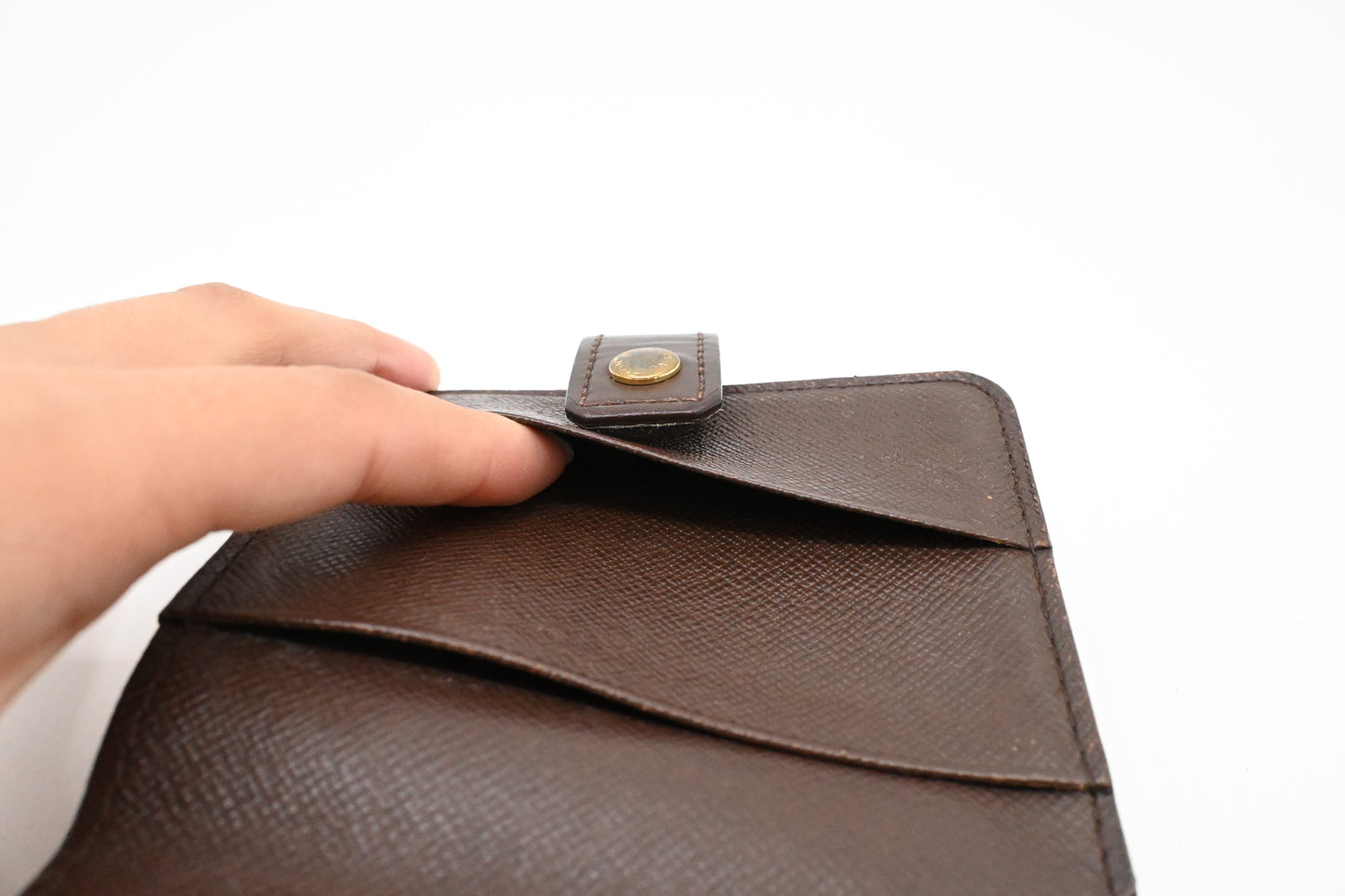 Louis Vuitton Compact Wallet in Damier Ebene Canvas