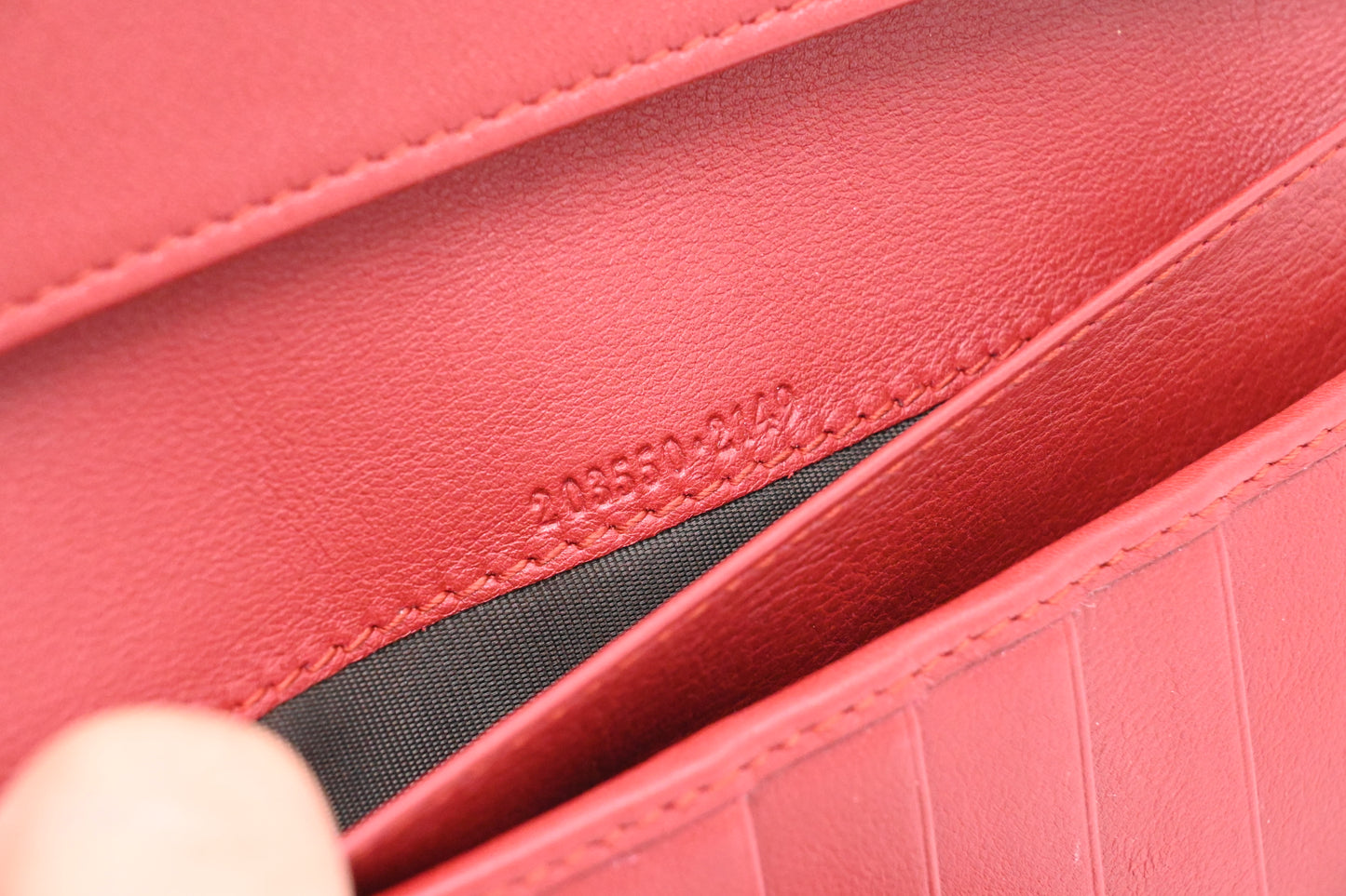 Gucci Wallet in Red Micro Guccissima Patent Leather