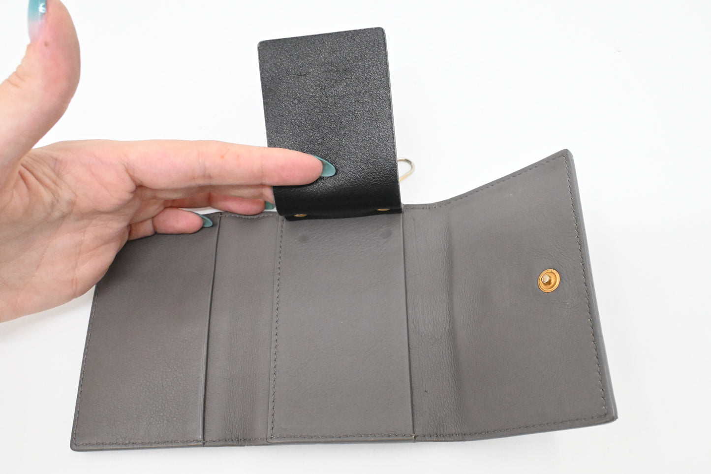YSL Saint Laurent Key Case 6 in Gray Leather