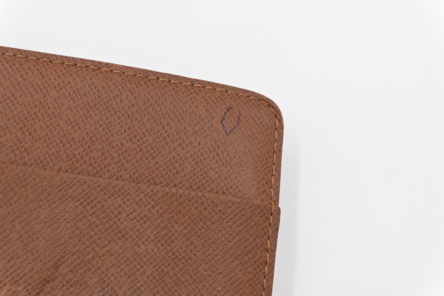 Louis Vuitton Agenda MM in Monogram Canvas