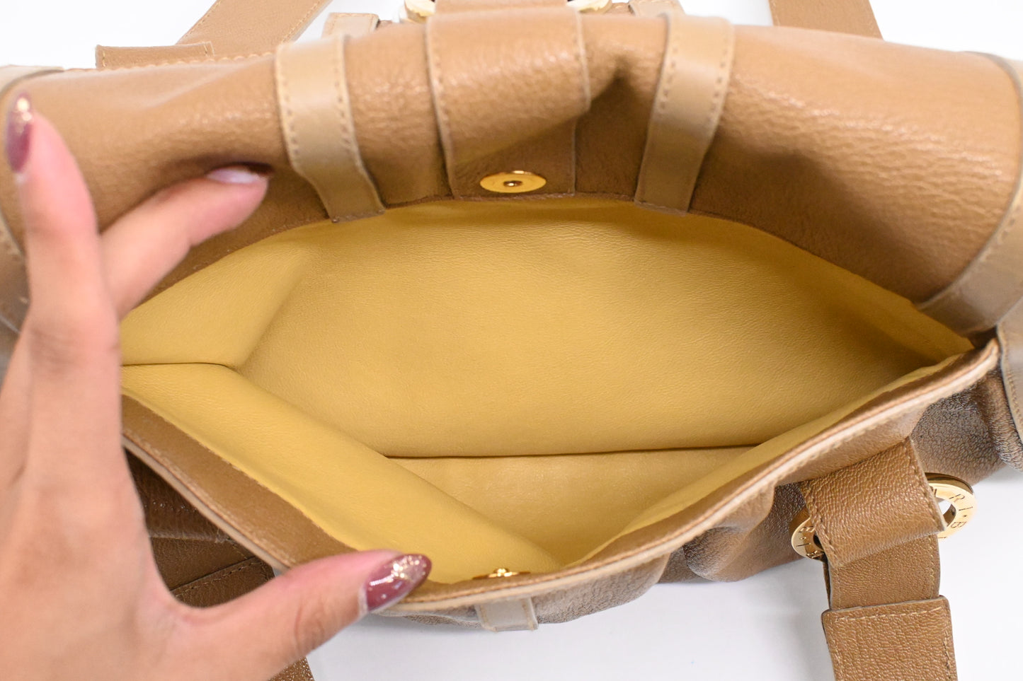 Bvlgari Handbag in Tan Leather
