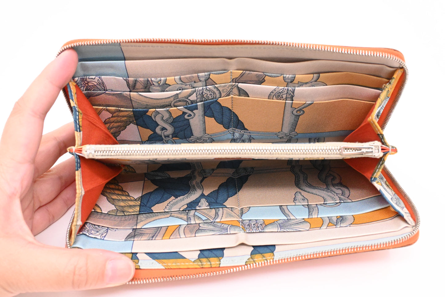Hermes Azap Silk-in Wallet in Orange Leather