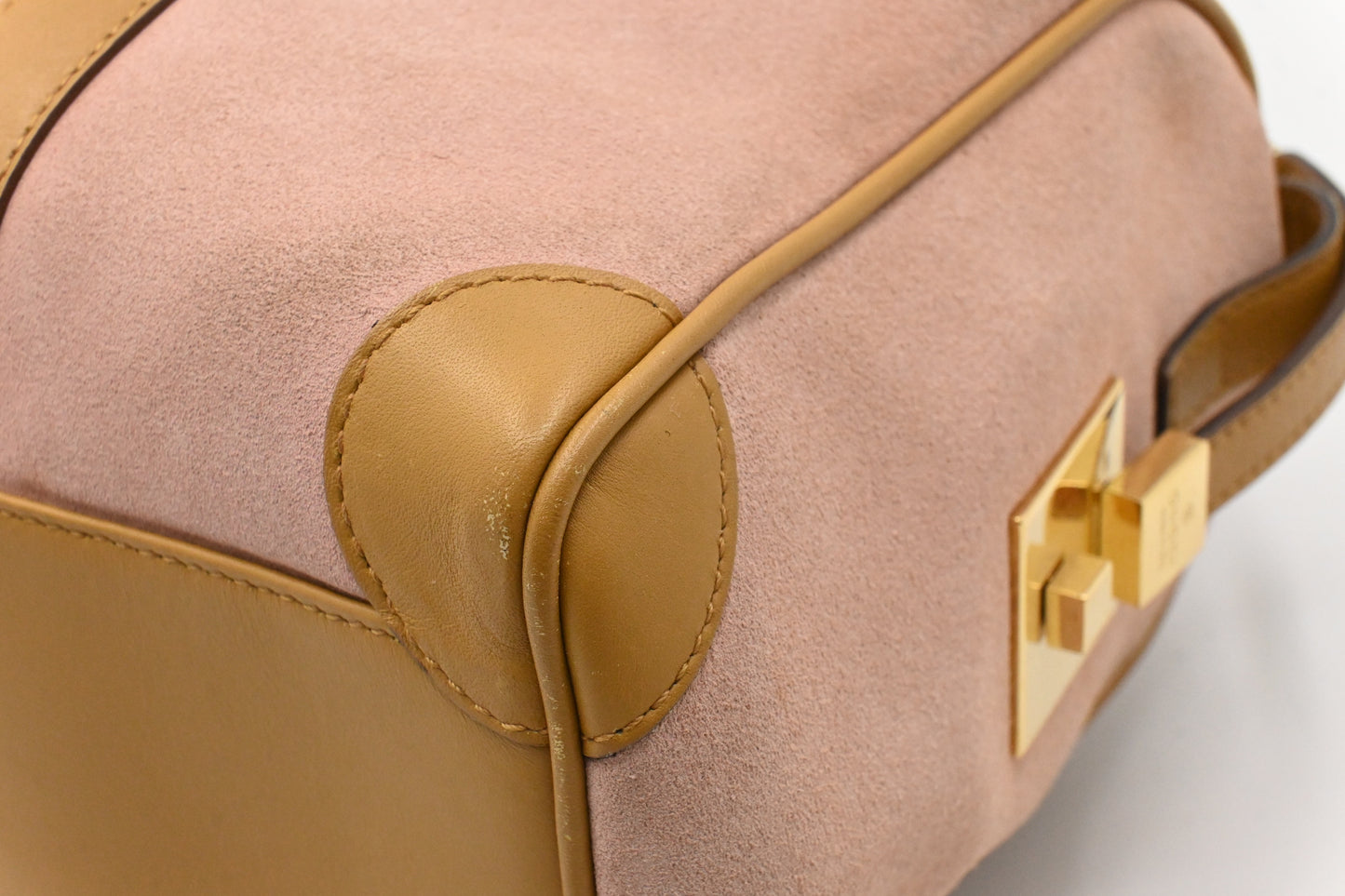 Gucci Boston Bag in Pink Suede Leather